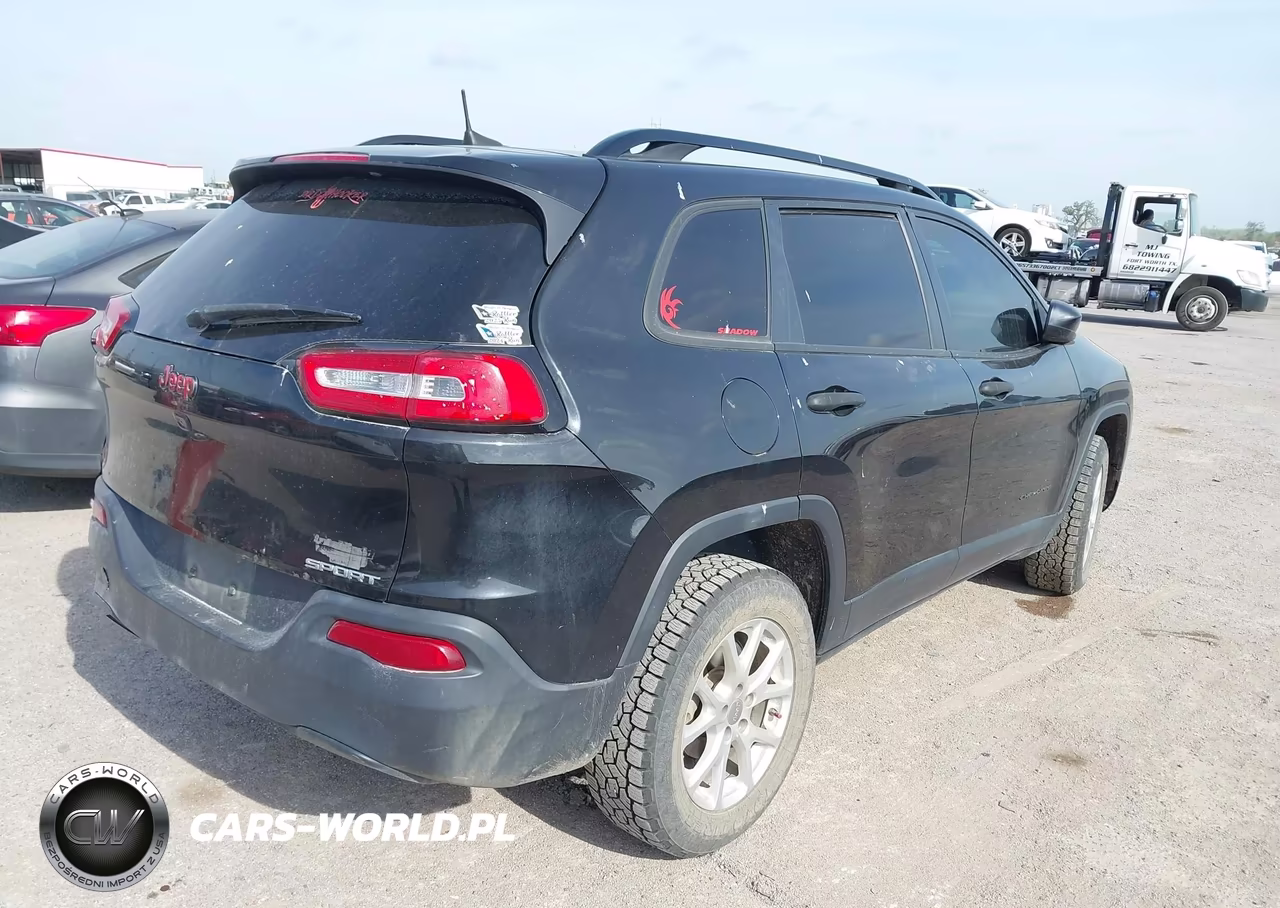 2016 Jeep Cherokee Sport VIN:1C4PJLAB2GW302362 - 4