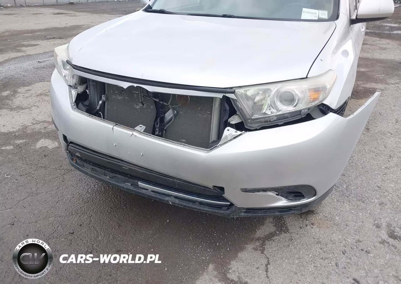 2013 Toyota Highlander Base V6 VIN:5TDBK3EH3DS253691 - 6