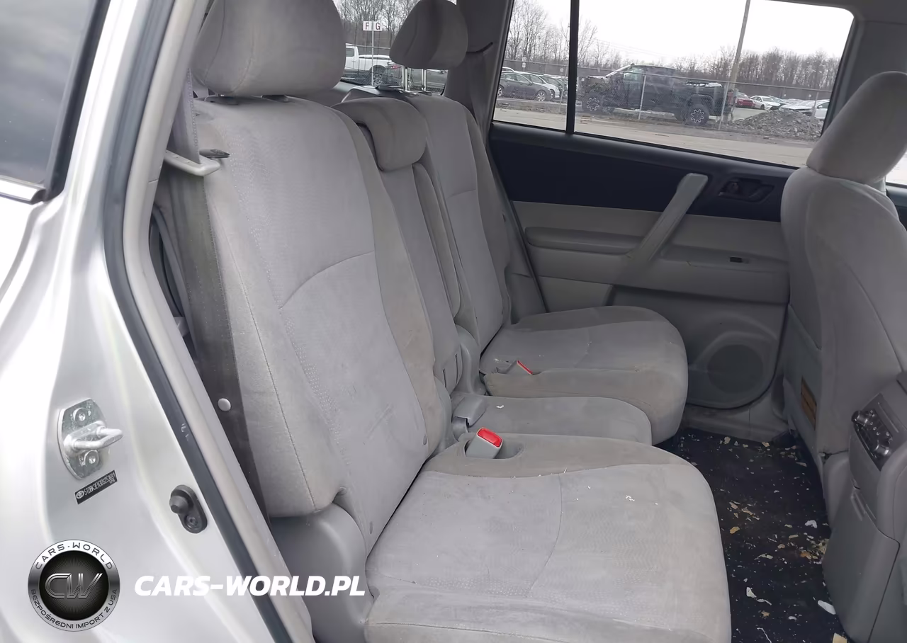 2013 Toyota Highlander Base V6 VIN:5TDBK3EH3DS253691 - 8