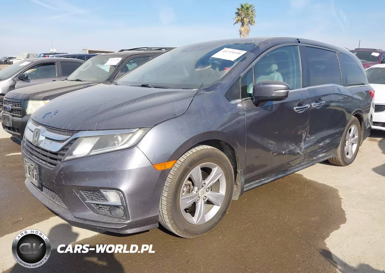 2018 Honda Odyssey Ex-L VIN:5FNRL6H78JB066723 - 2
