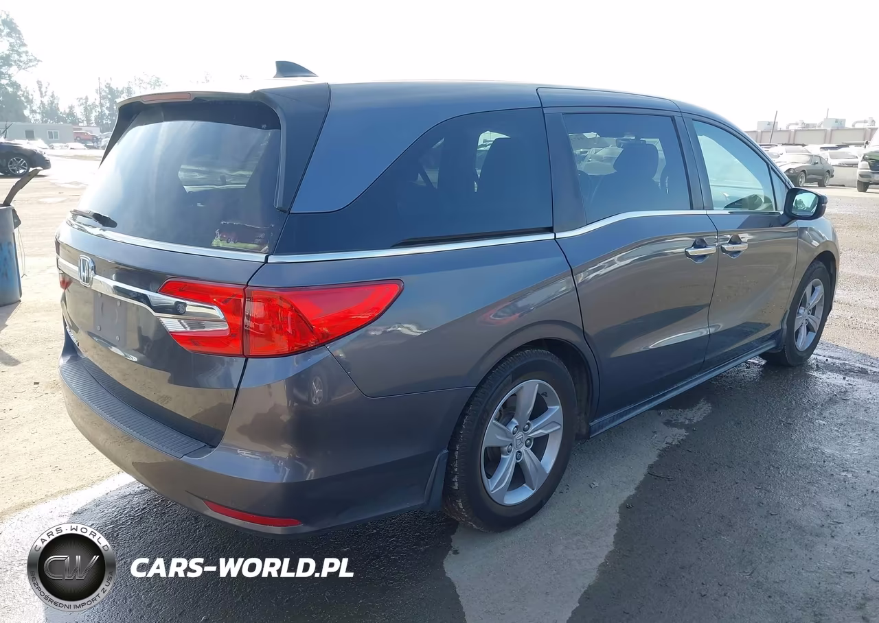 2018 Honda Odyssey Ex-L VIN:5FNRL6H78JB066723 - 4