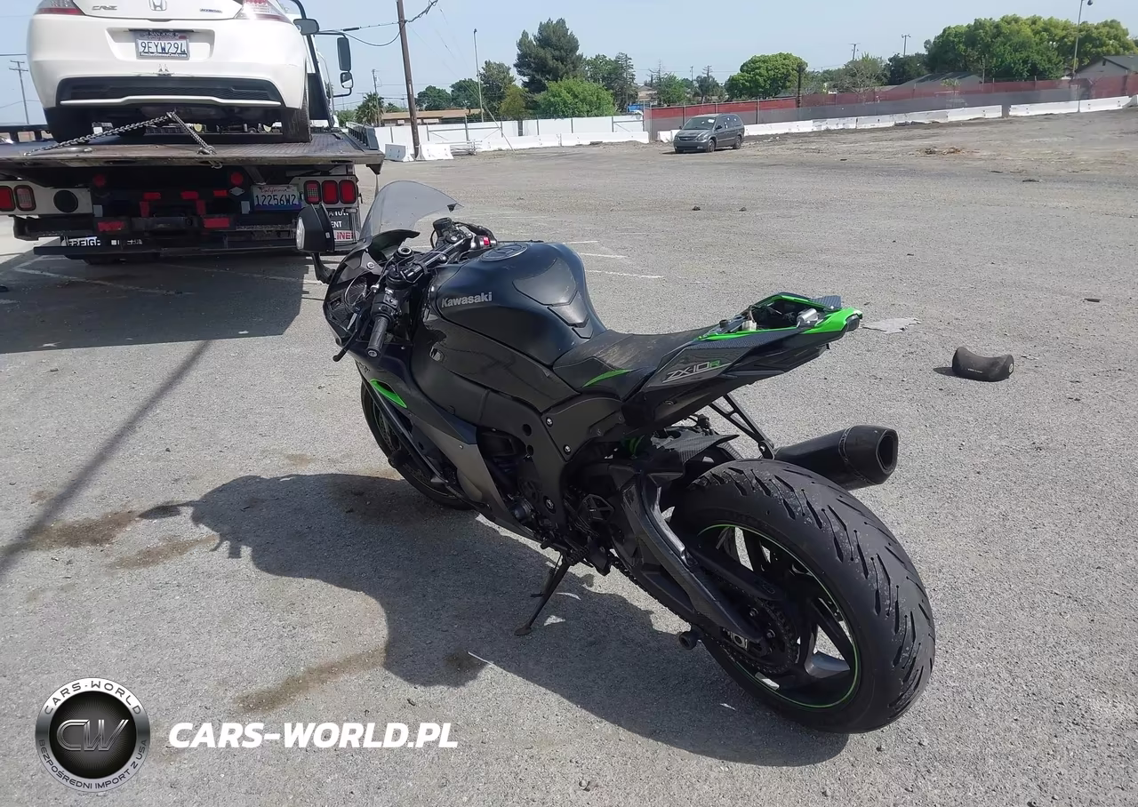 2018 Kawasaki Zx1000 R VIN:JKBZXVC18JA000415 - 3