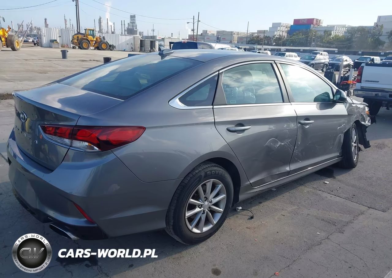 2019 Hyundai Sonata Se VIN:5NPE24AF0KH821714 - 4