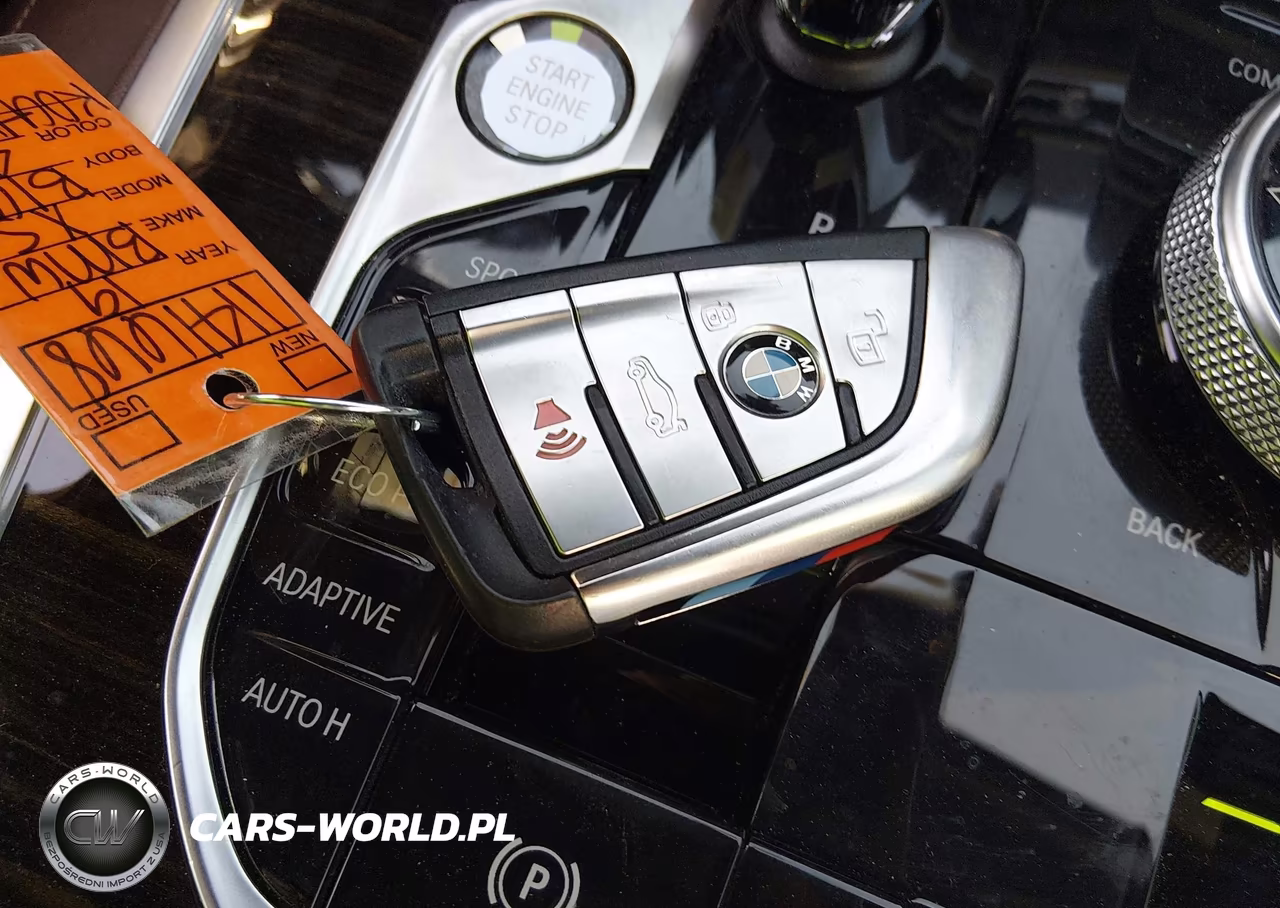 2019 BMW X5 xDrive50I VIN:5UXJU2C53KLN66164 - 11