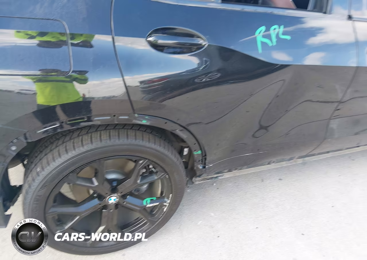 2019 BMW X5 xDrive50I VIN:5UXJU2C53KLN66164 - 6