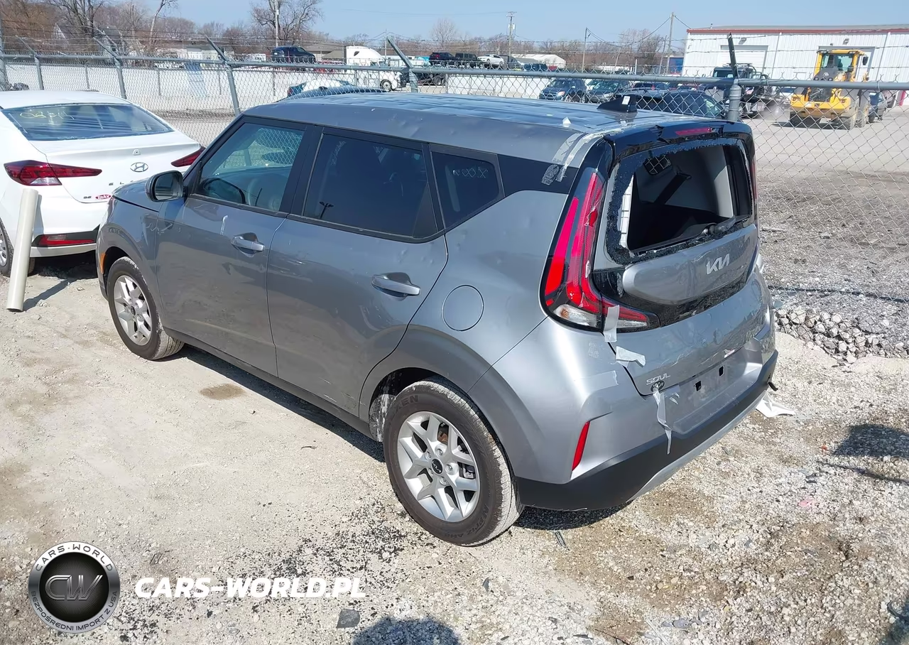 2025 Kia Soul Lx VIN:KNDJ23AU2S7923107 - 3