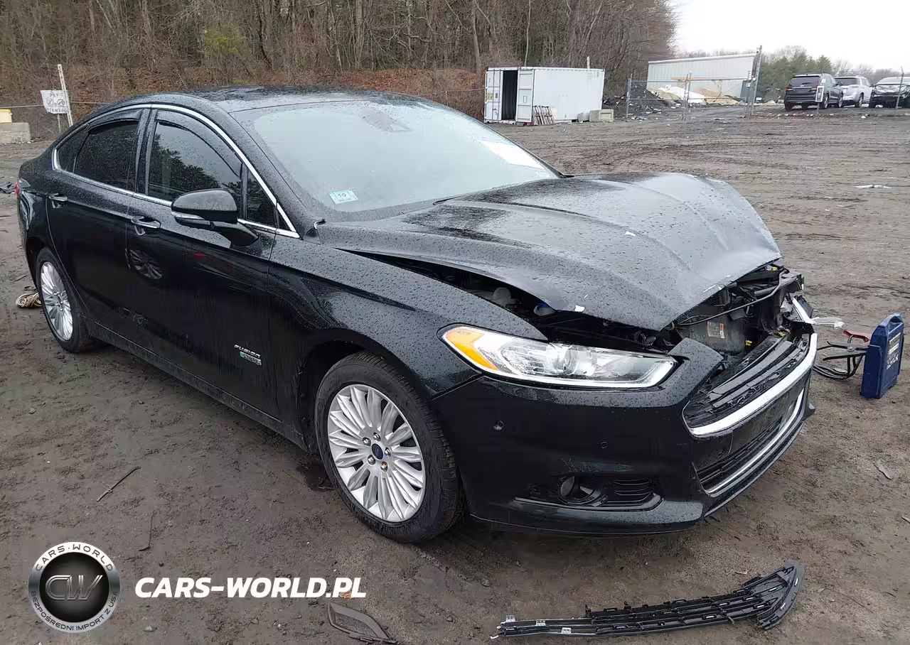 2014 Ford Fusion Energi Titanium