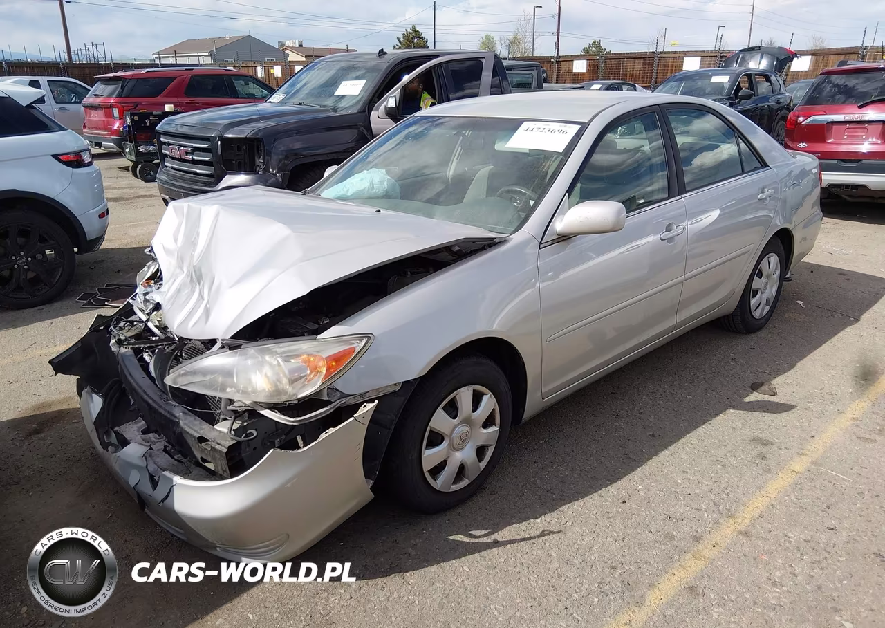 2002 Toyota Camry Le VIN:4T1BE32K02U620042 - 2