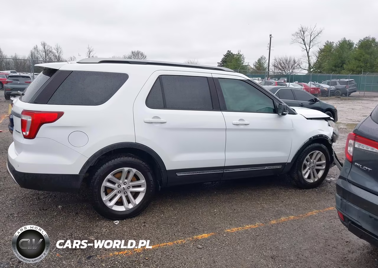 2016 Ford Explorer Xlt VIN:1FM5K7D83GGB96649 - 13