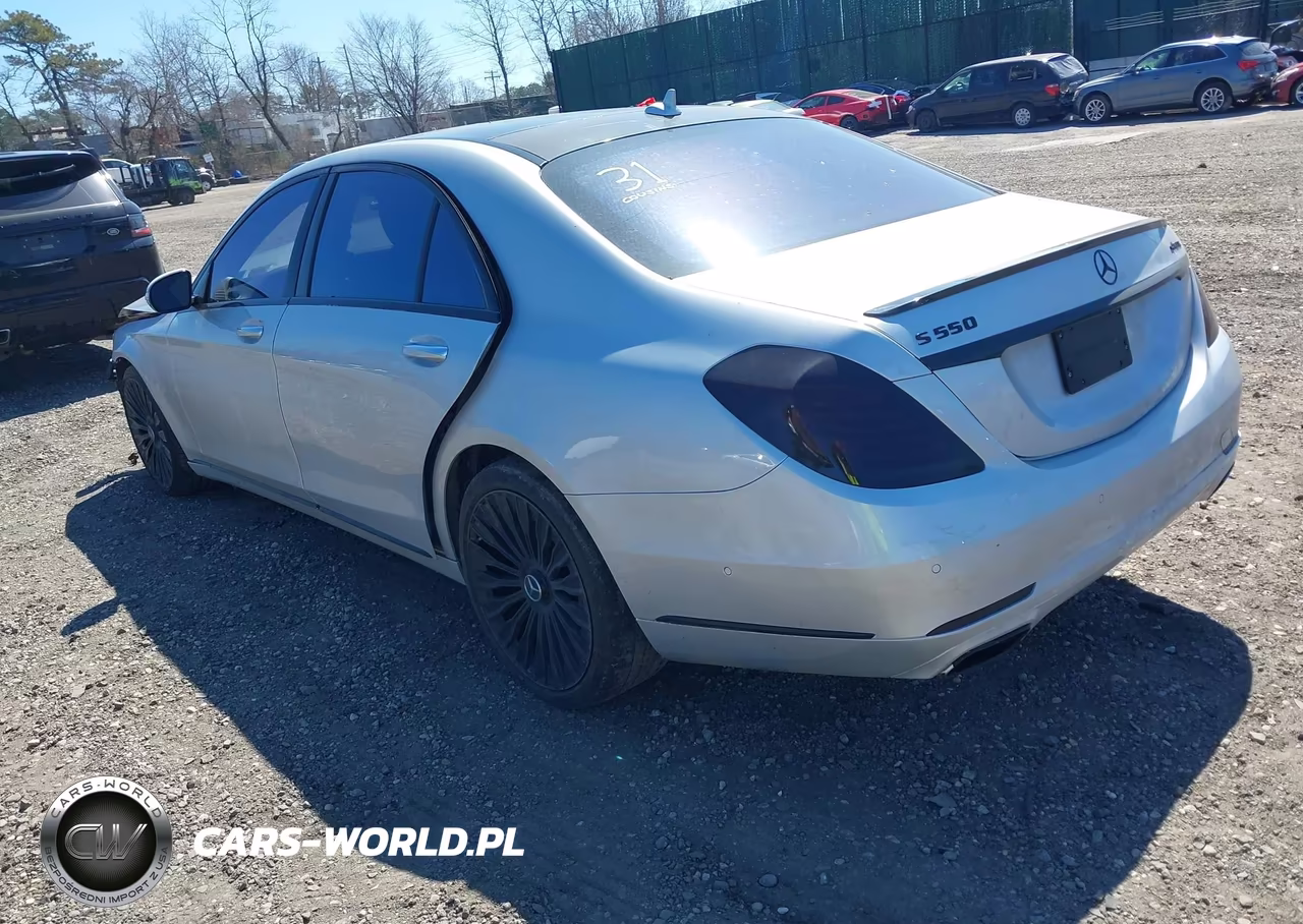 2017 Mercedes-Benz S 550 4Matic VIN:WDDUG8FB6HA319306 - 3