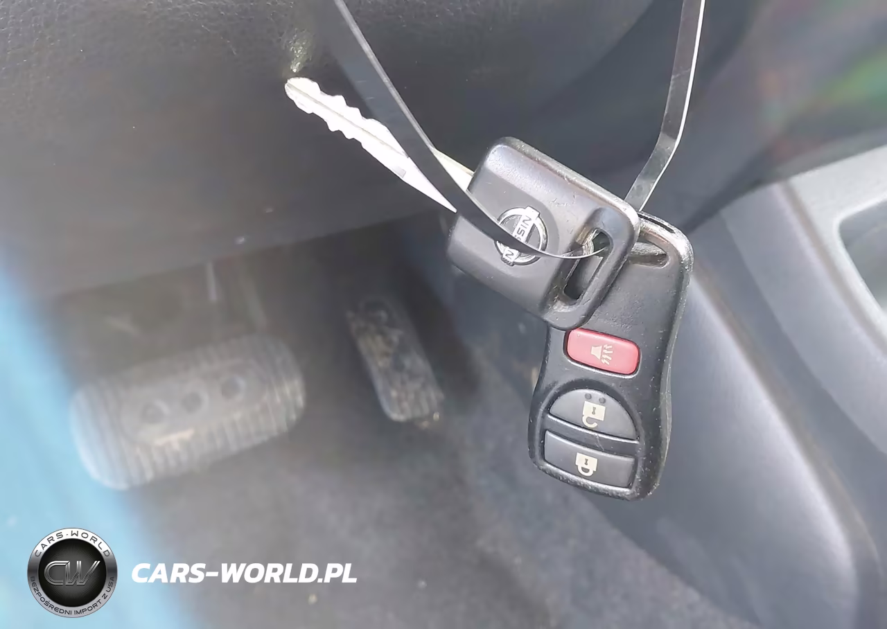 2008 Nissan Versa 1.8S VIN:3N1BC13E48L457361 - 11