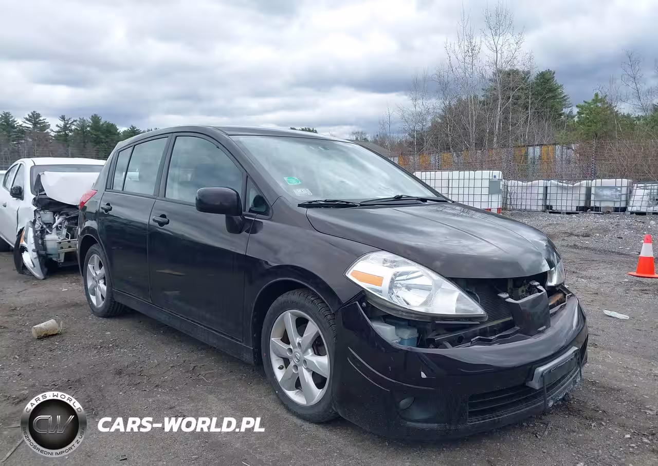 2011 Nissan Versa 1.8Sl