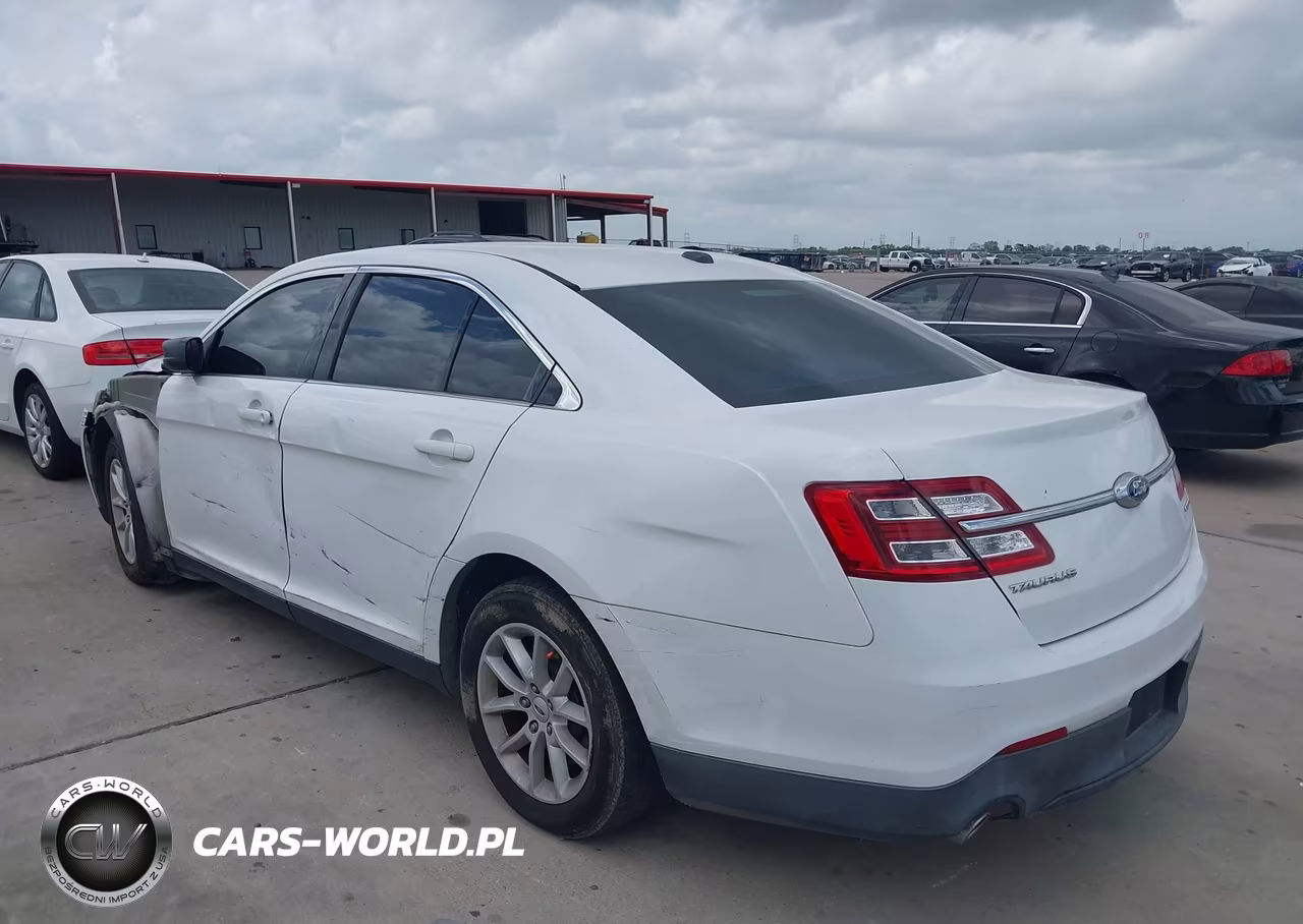 2015 Ford Taurus Se VIN:1FAHP2D88FG125912 - 3