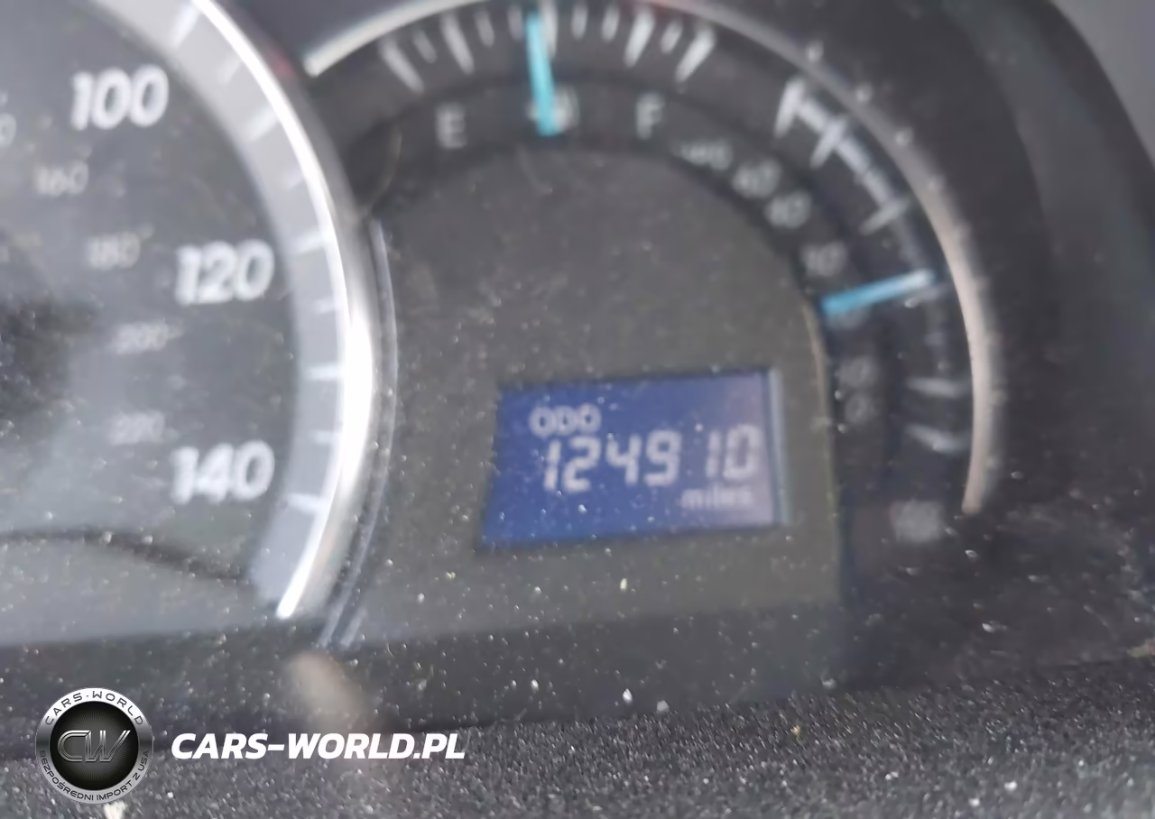 2012 Toyota Camry Xle VIN:4T4BF1FK8CR215730 - 15