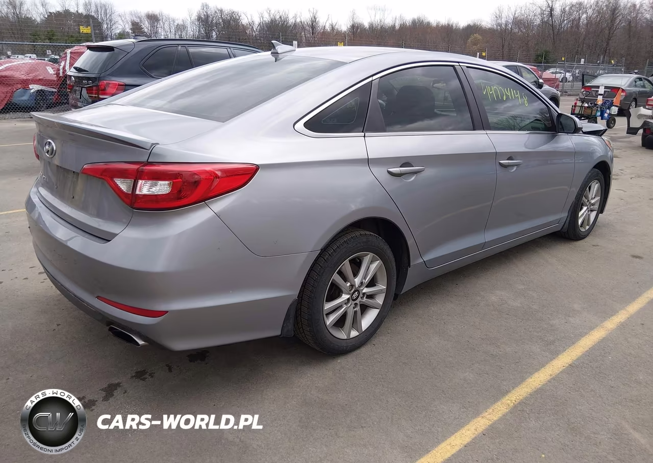 2017 Hyundai Sonata Se VIN:5NPE24AF4HH530450 - 4