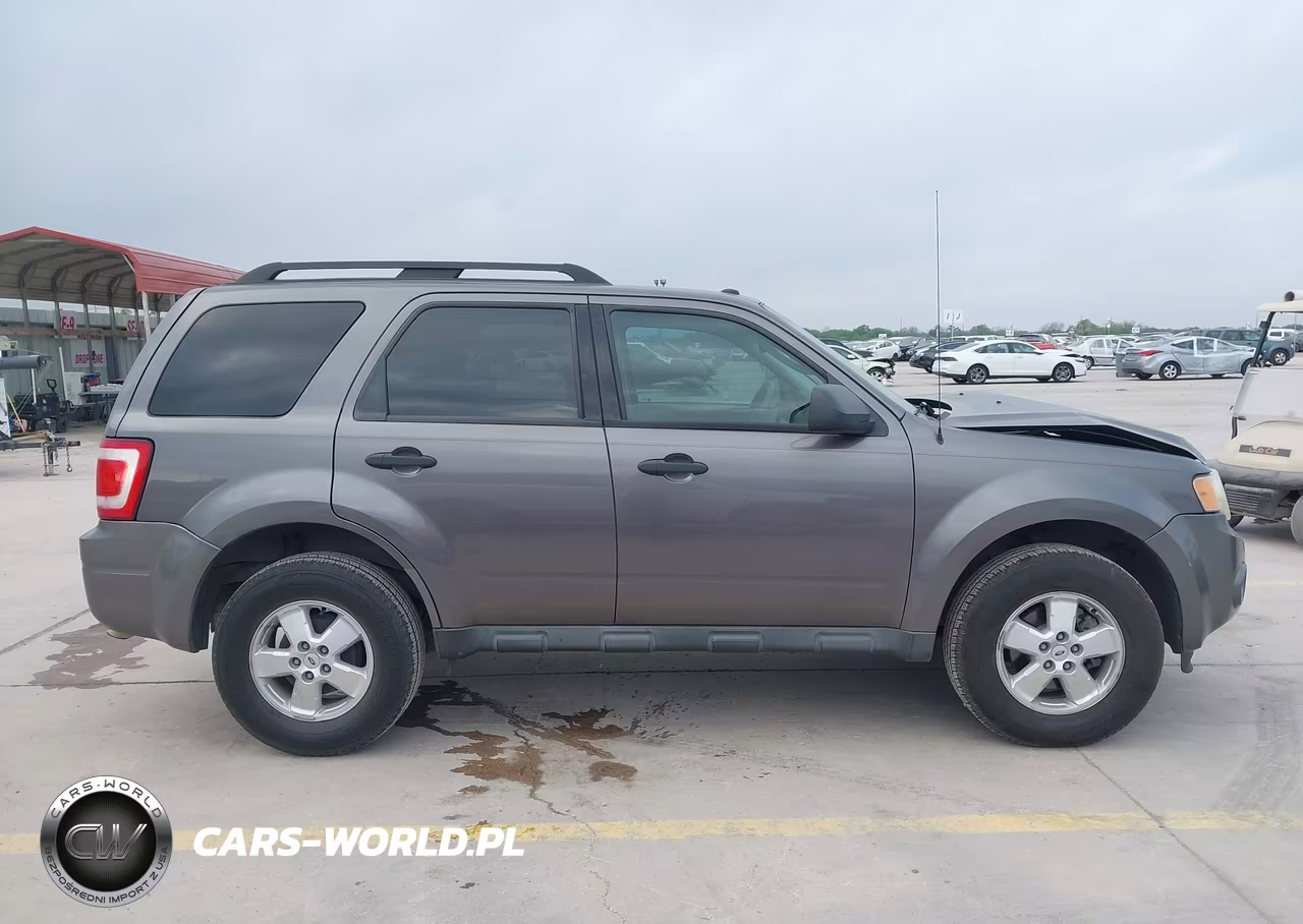 2010 Ford Escape Xlt VIN:1FMCU0DG9AKA70039 - 13