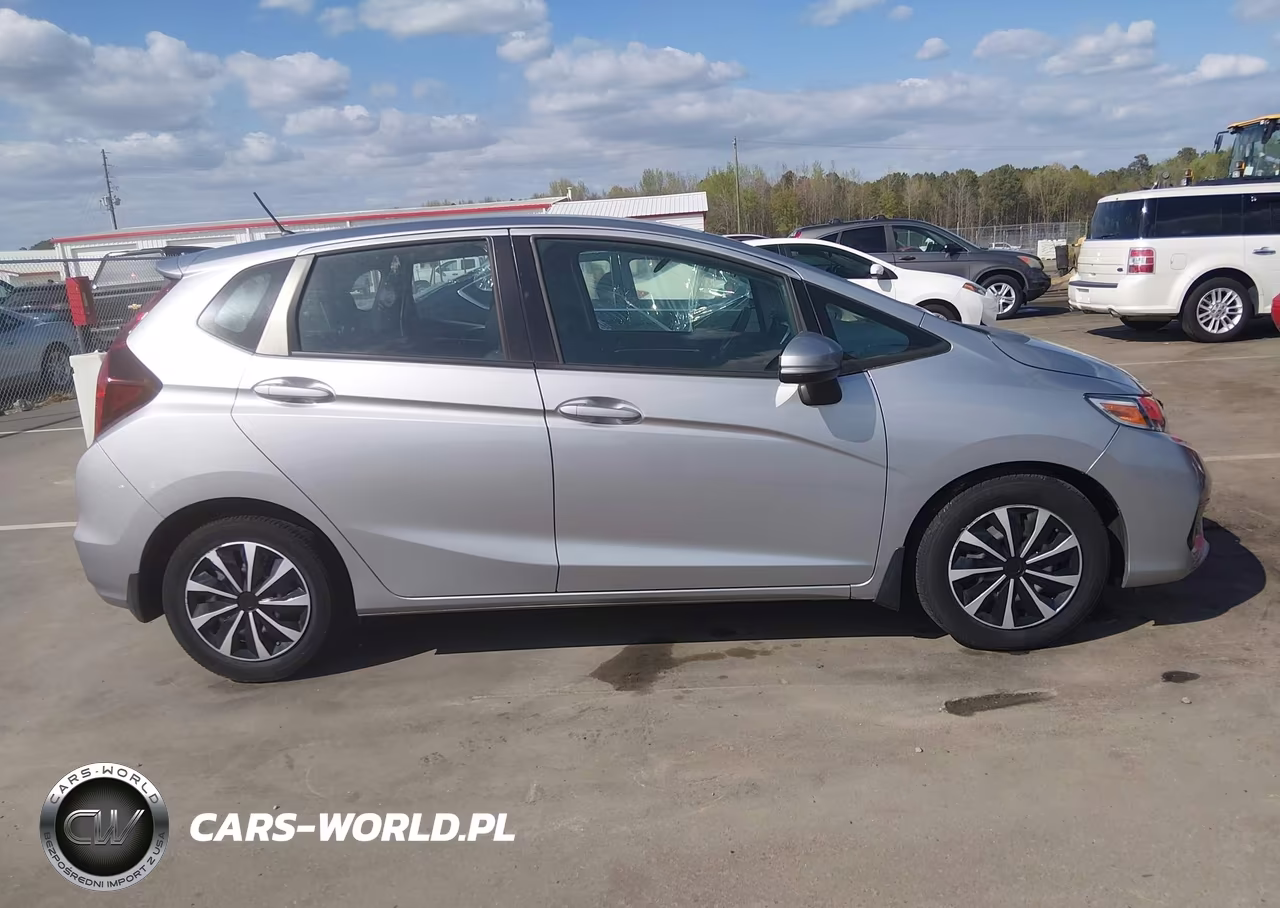 2019 Honda Fit Lx VIN:3HGGK5H46KM743714 - 13