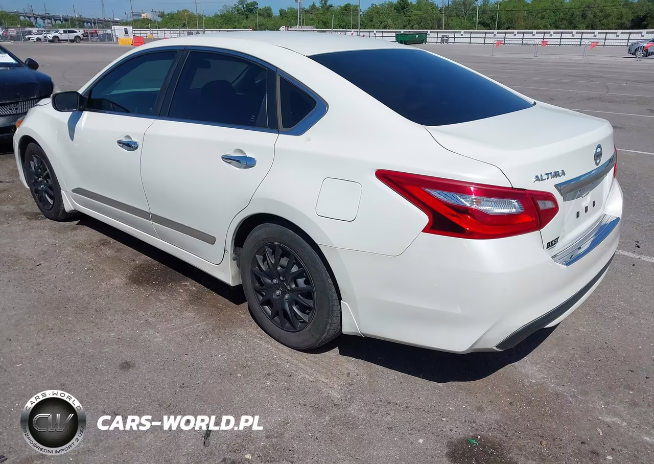 2017 Nissan Altima 2.5 S VIN:1N4AL3AP3HC123297 - 3