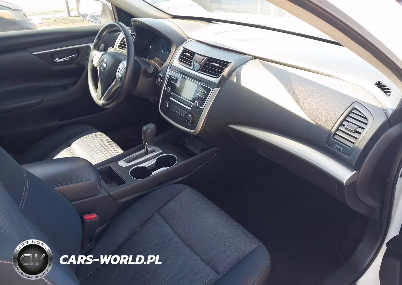 2017 Nissan Altima 2.5 S VIN:1N4AL3AP3HC123297 - 5