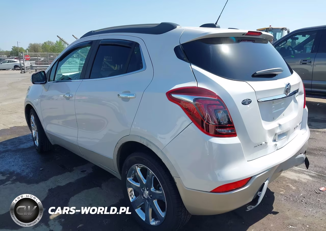 2018 Buick Encore Essence VIN:KL4CJCSB3JB540114 - 3