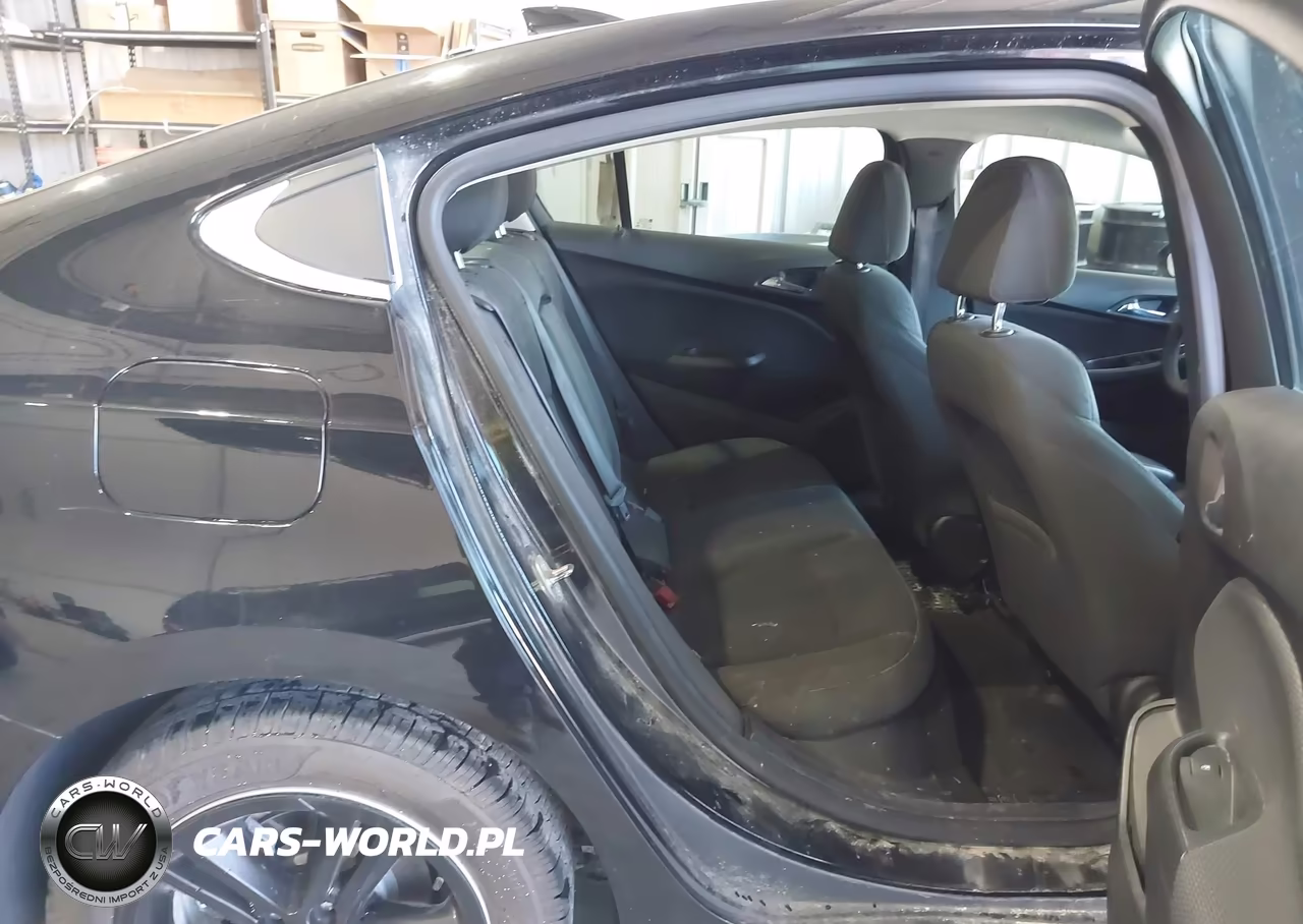 2017 Chevrolet Cruze Lt Auto VIN:1G1BE5SM0H7136051 - 8
