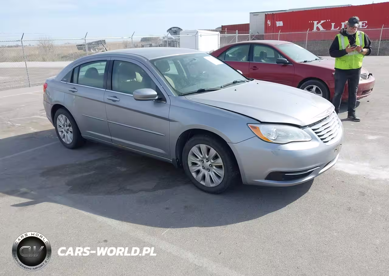 2013 Chrysler 200 Lx