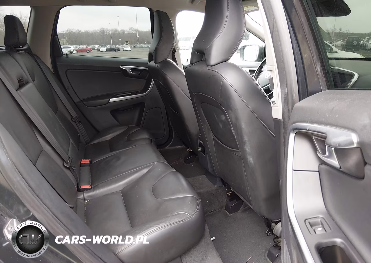2015 Volvo Xc60 T6 VIN:YV4902RK3F2721477 - 8