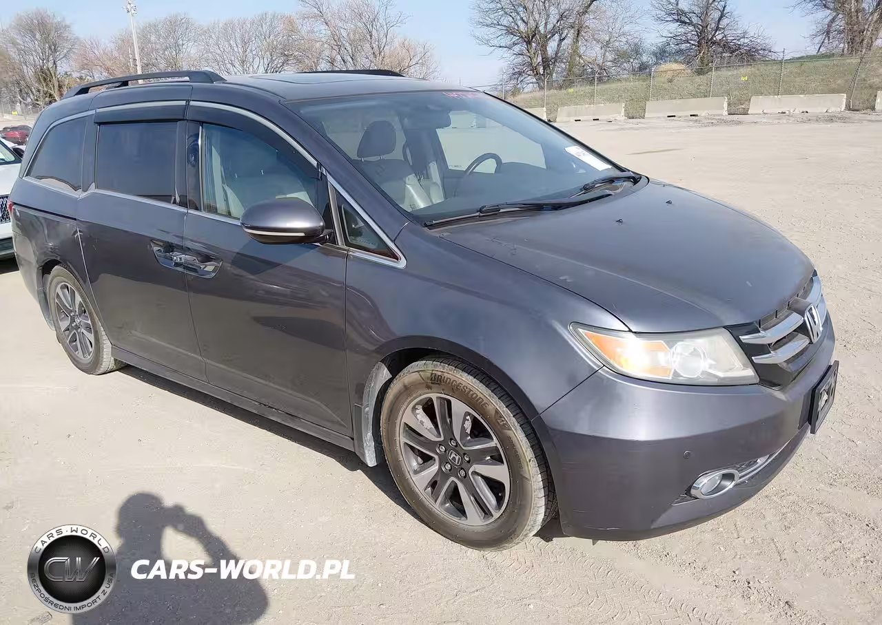 2015 Honda Odyssey Touring-Touring Elite