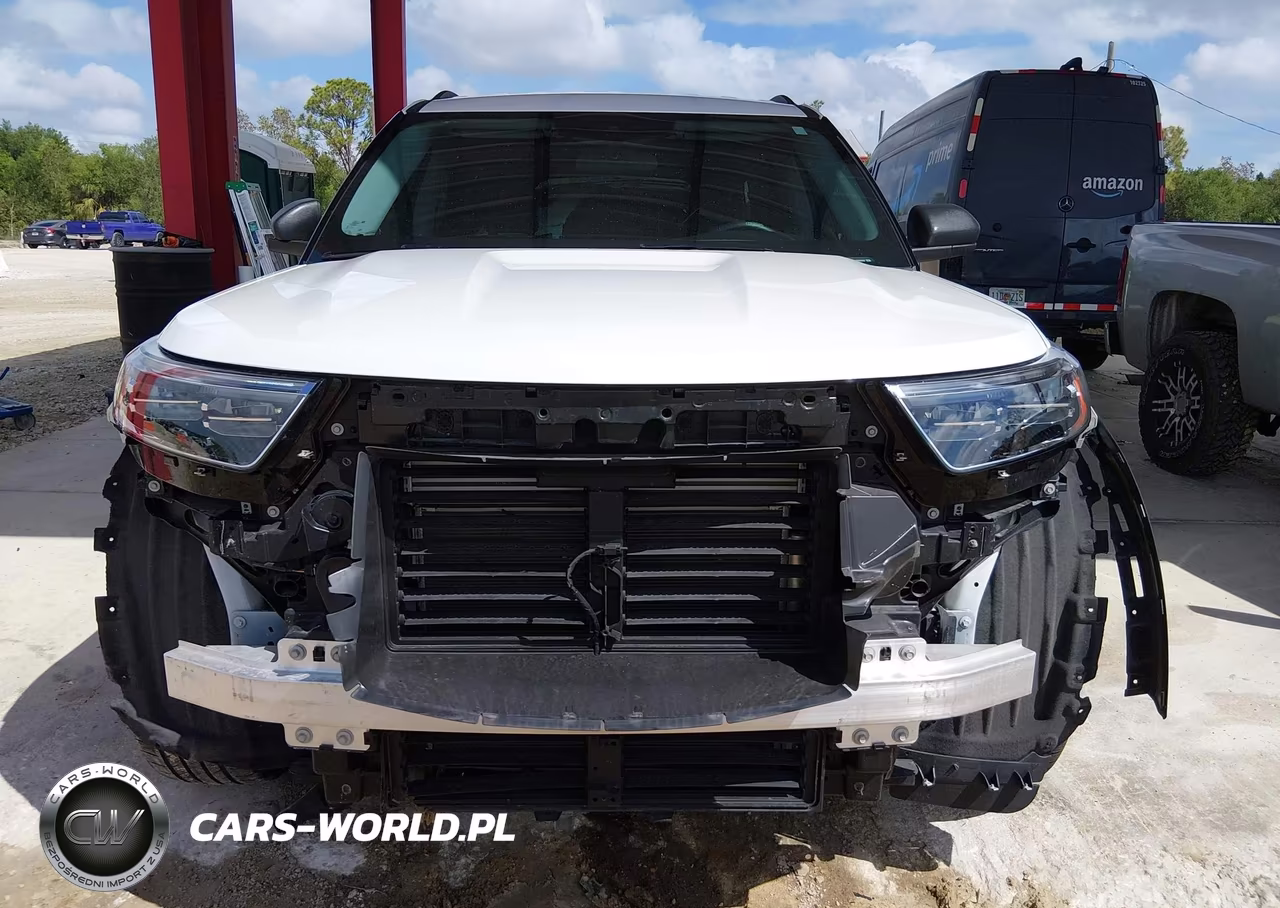 2024 Ford Explorer Xlt VIN:1FMSK7DH4RGA34938 - 13