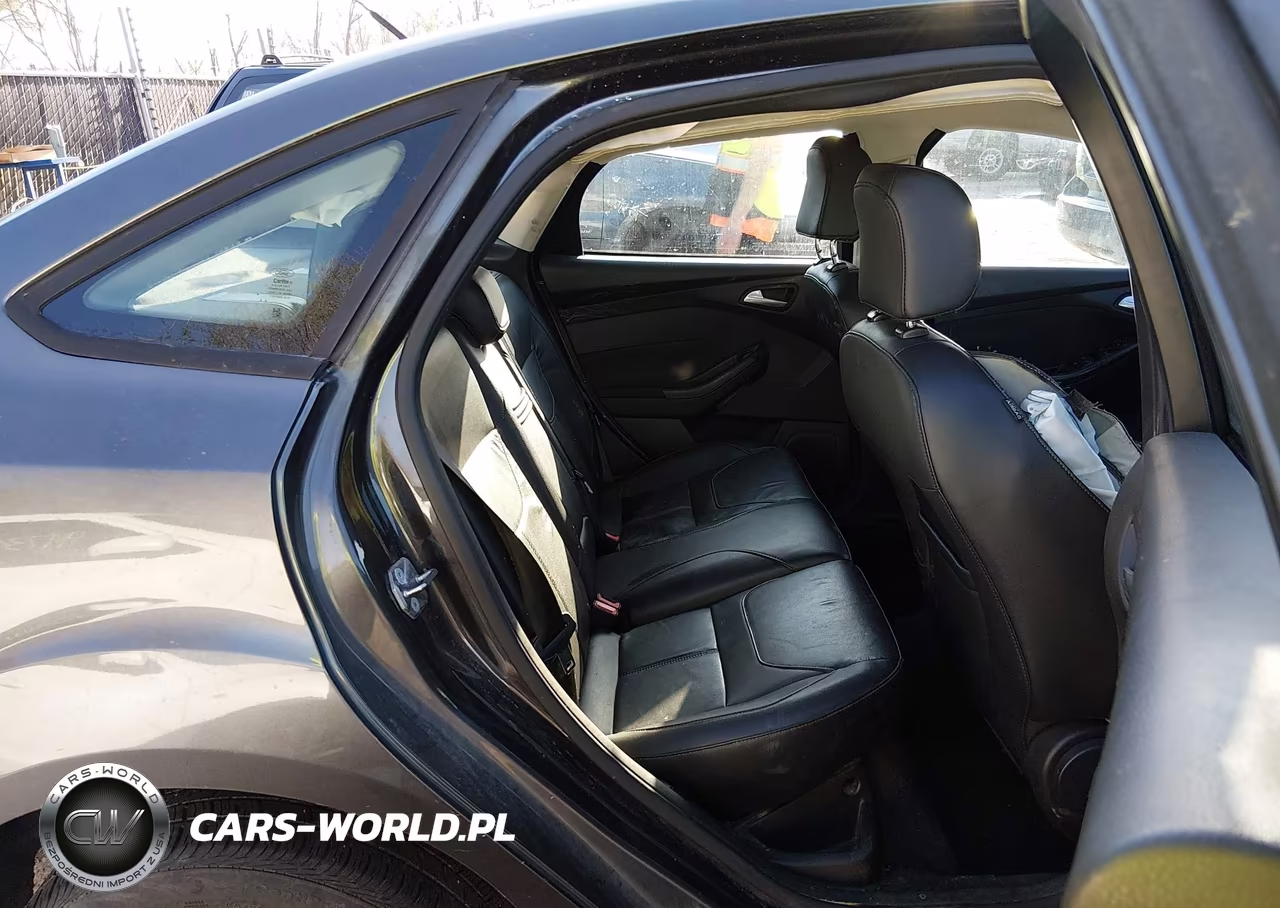 2016 Ford Focus Se VIN:1FADP3F21GL290691 - 8