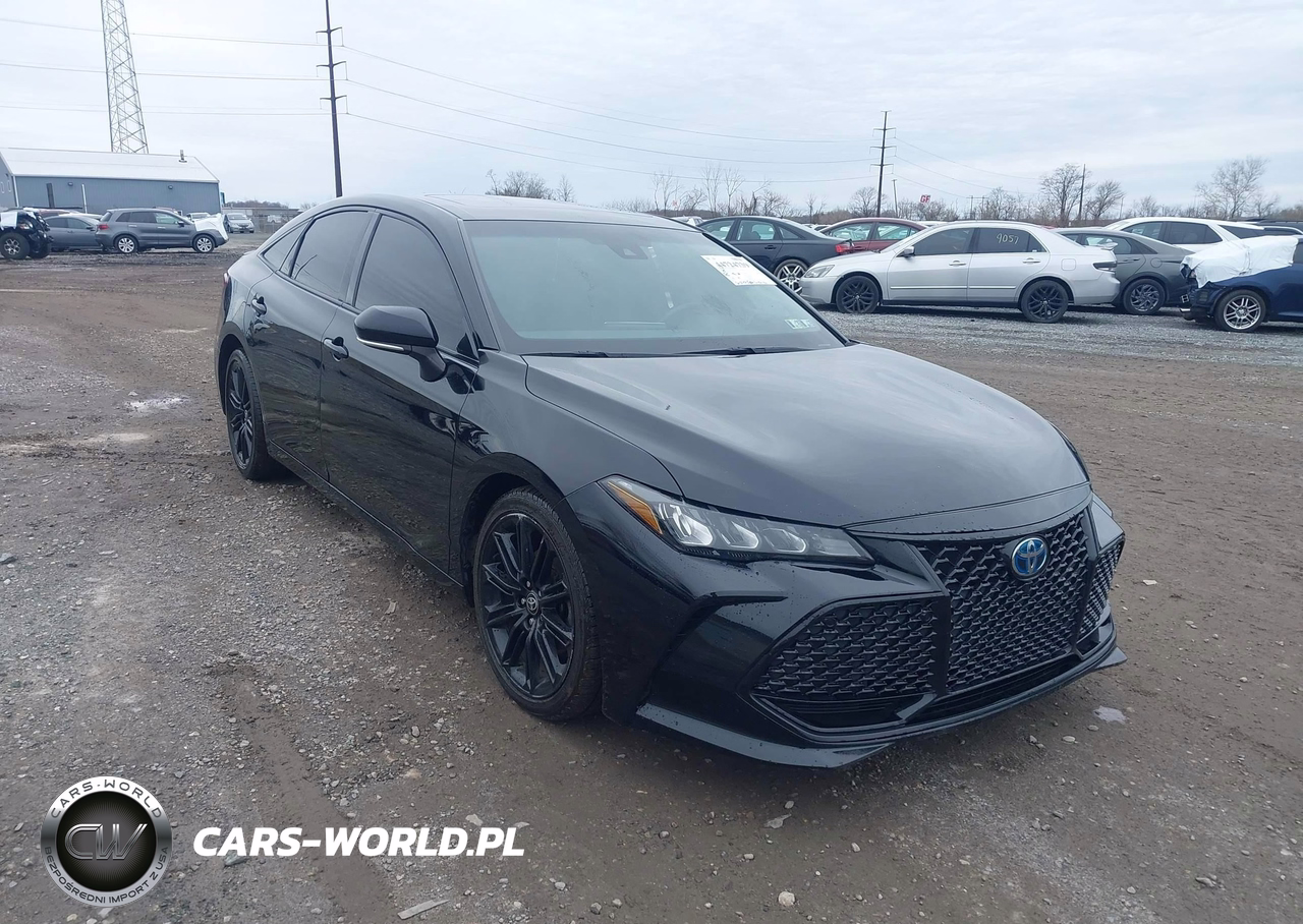2022 Toyota Avalon Xse Nightshade Hybrid