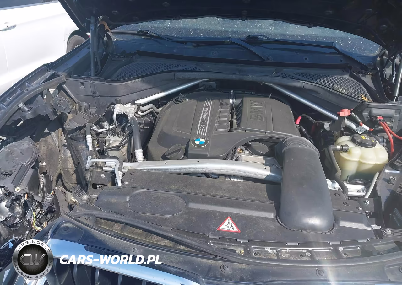 2016 BMW X5 xDrive35I VIN:5UXKR0C54G0P29892 - 10