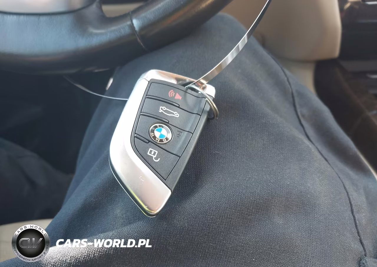 2016 BMW X5 xDrive35I VIN:5UXKR0C54G0P29892 - 11