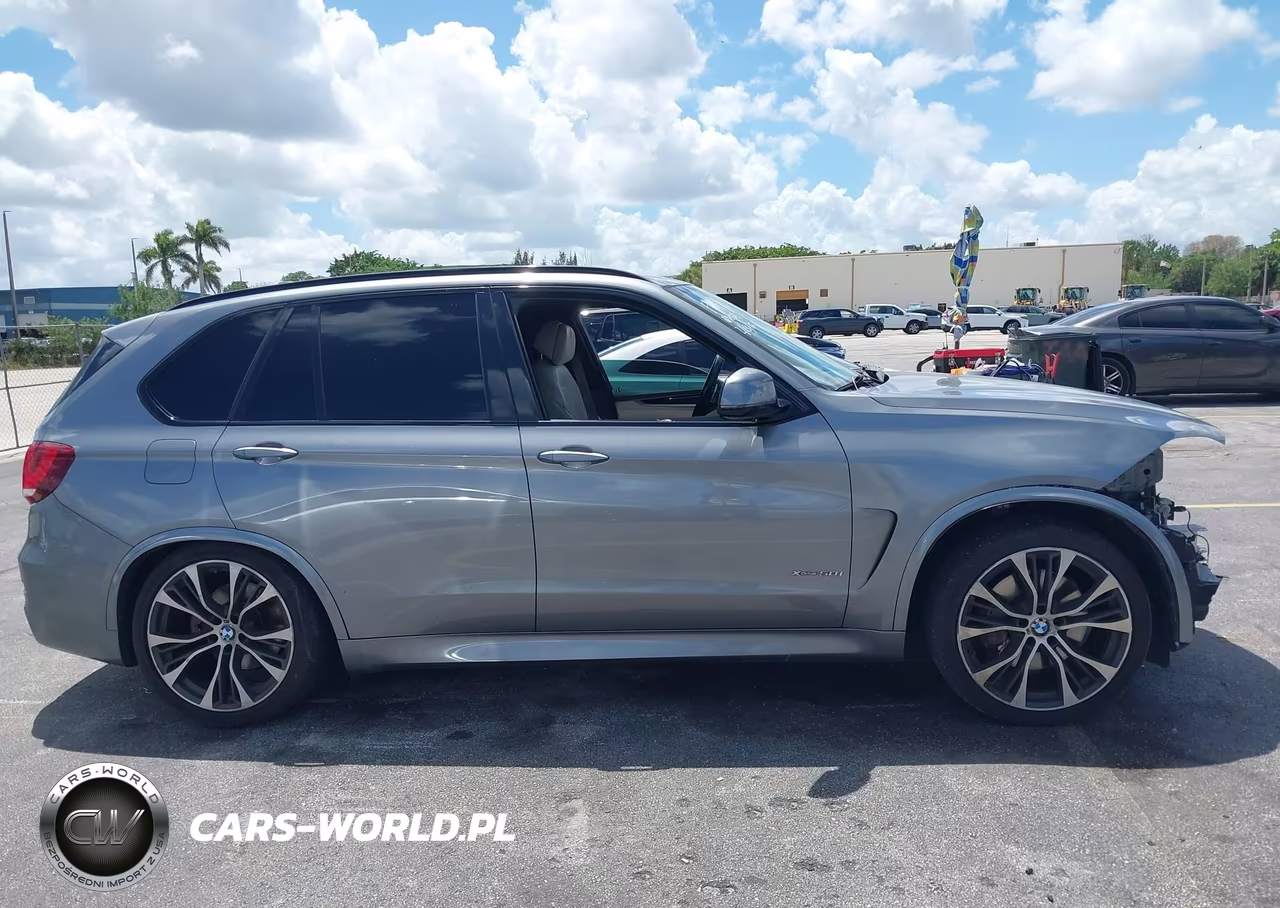 2018 BMW X5 xDrive50I VIN:5UXKR6C52JL080327 - 13