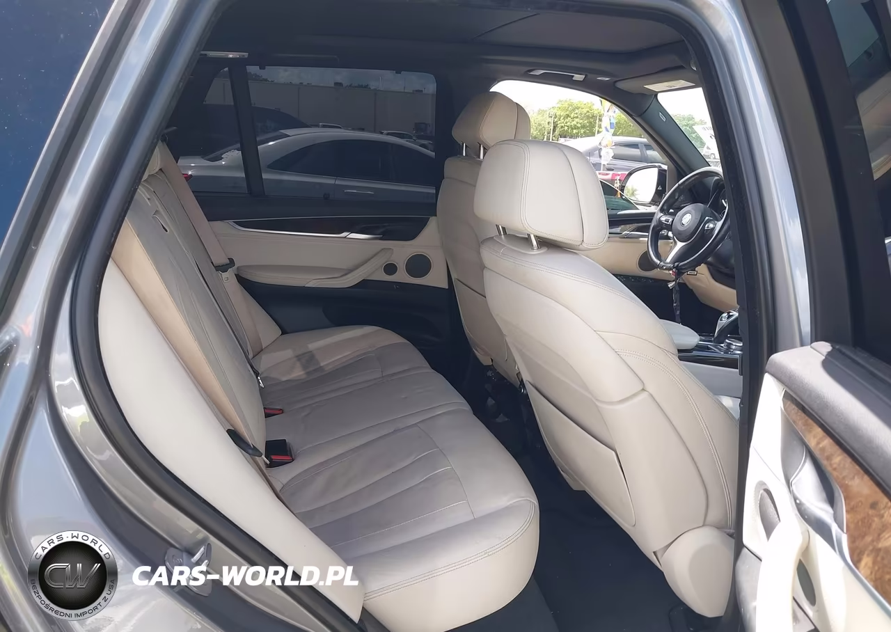 2018 BMW X5 xDrive50I VIN:5UXKR6C52JL080327 - 8