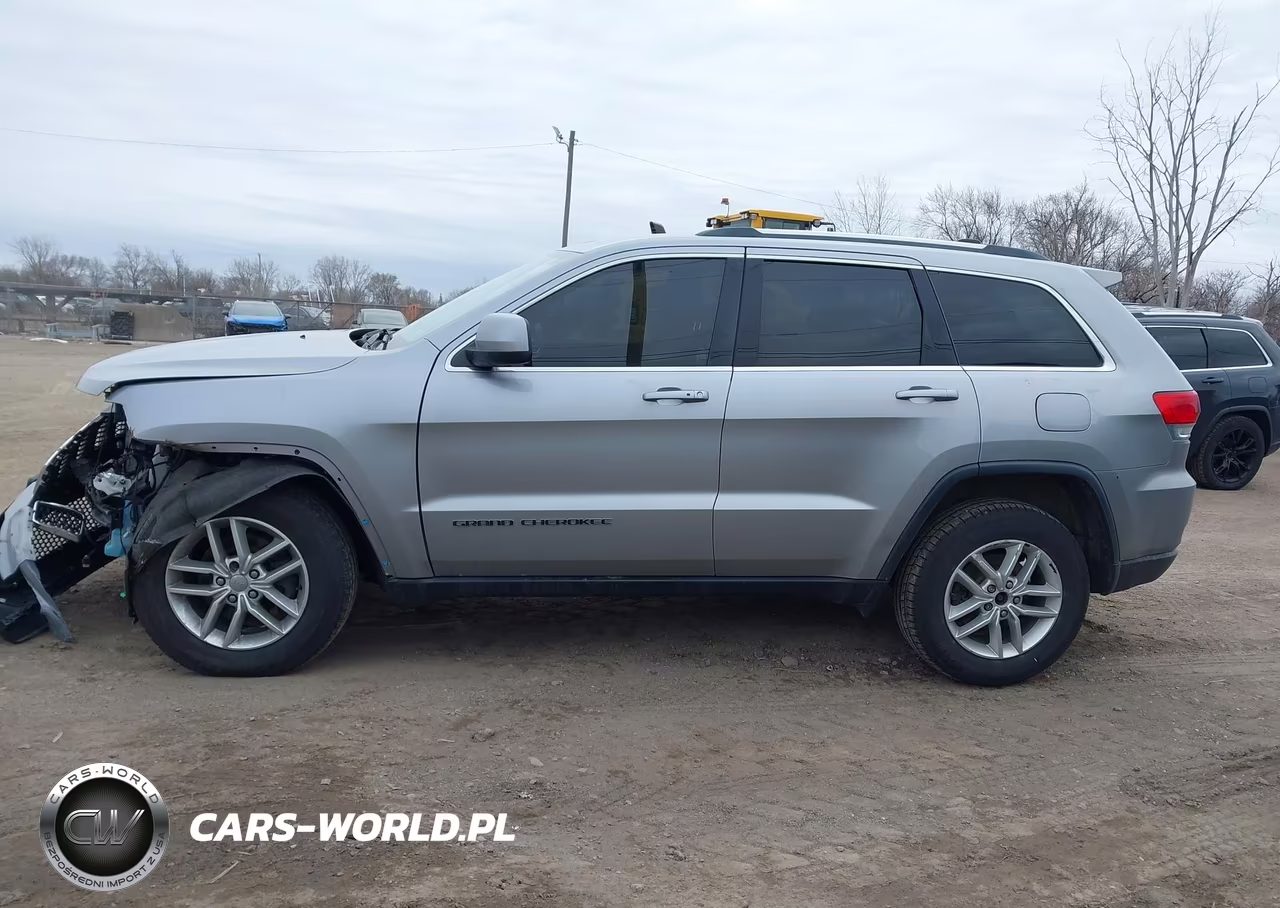 2018 Jeep Grand Cherokee Laredo E 4X4 VIN:1C4RJFAG6JC240723 - 14