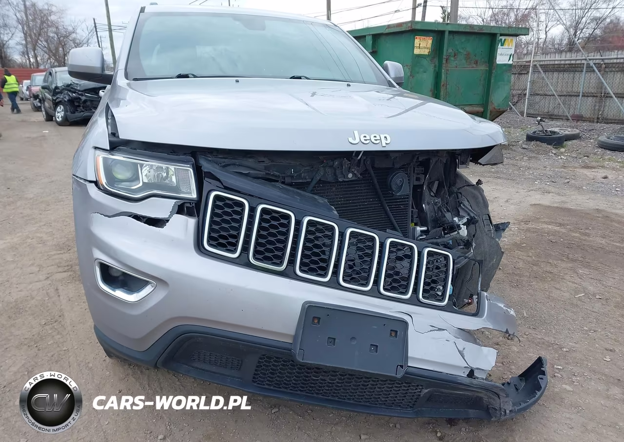 2018 Jeep Grand Cherokee Laredo E 4X4 VIN:1C4RJFAG6JC240723 - 17