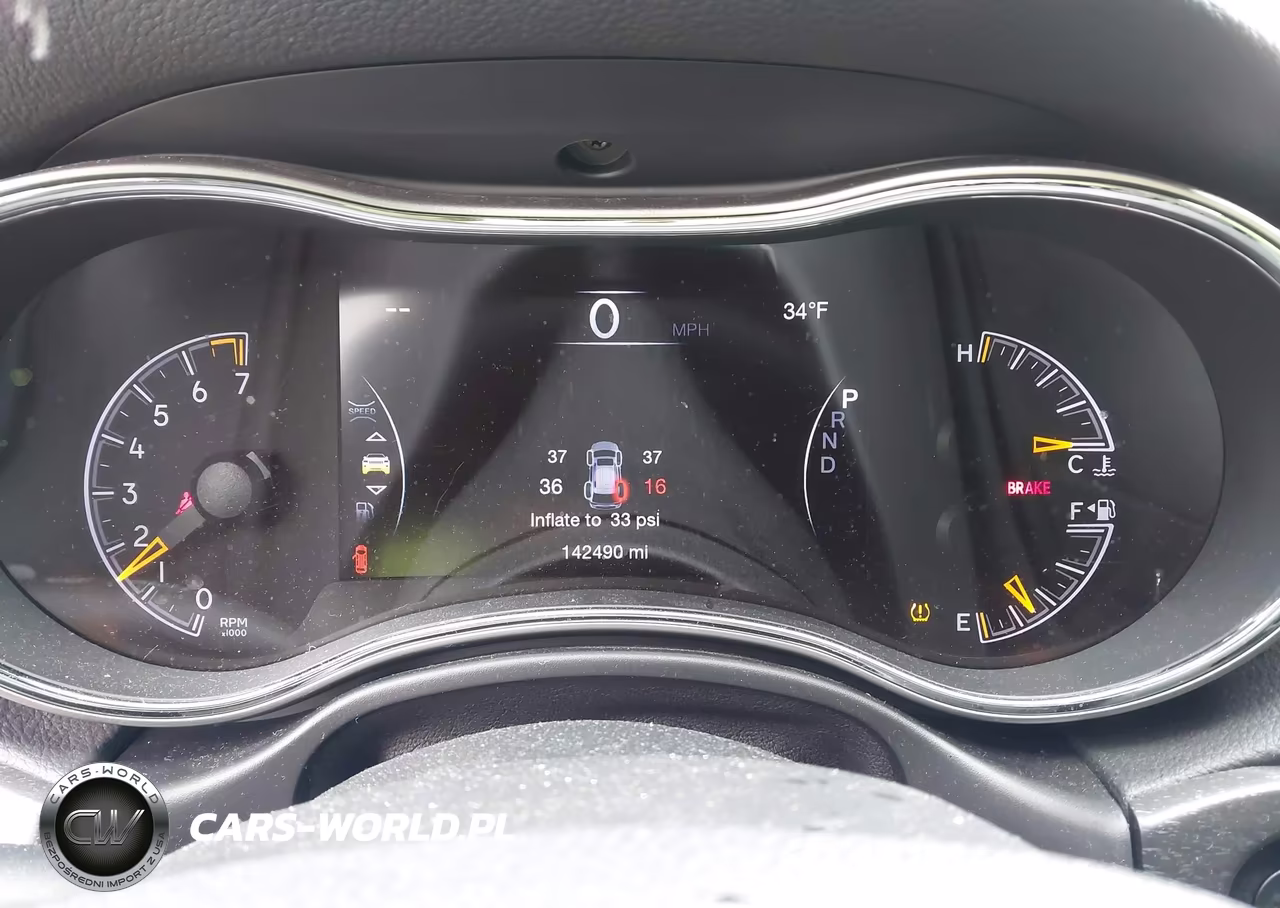 2018 Jeep Grand Cherokee Laredo E 4X4 VIN:1C4RJFAG6JC240723 - 7