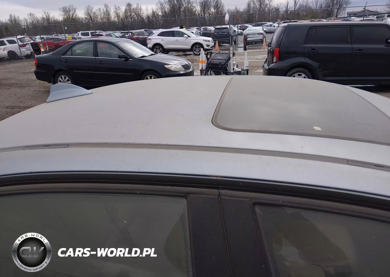 2011 BMW 328I VIN:WBAPH7G52BNM59311 - 12