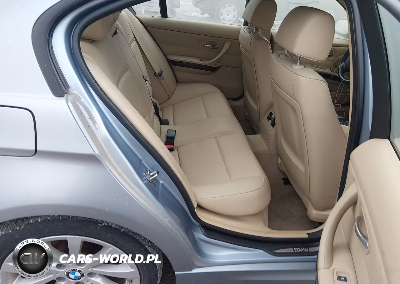 2011 BMW 328I VIN:WBAPH7G52BNM59311 - 8