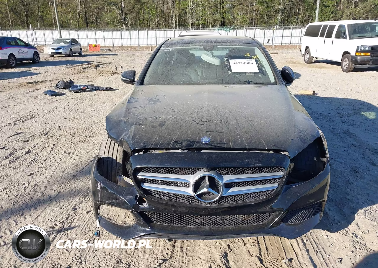 2017 Mercedes-Benz C 300 VIN:55SWF4JB0HU219794 - 13