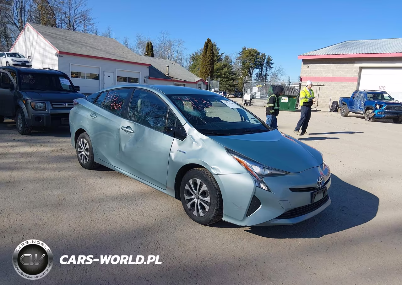 2016 Toyota Prius Four
