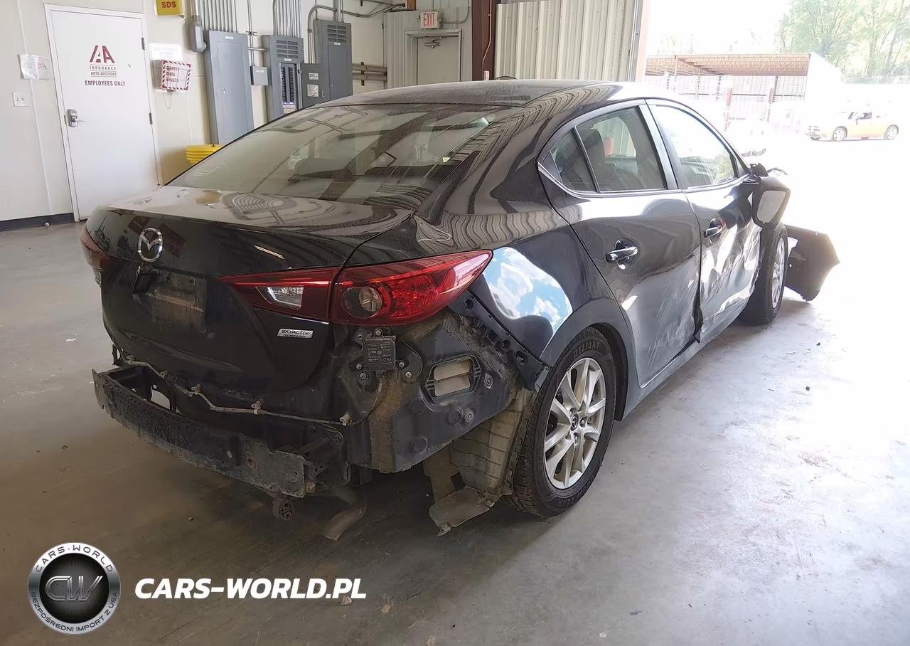 2017 Mazda Mazda3 Sport VIN:3MZBN1U72HM130178 - 4