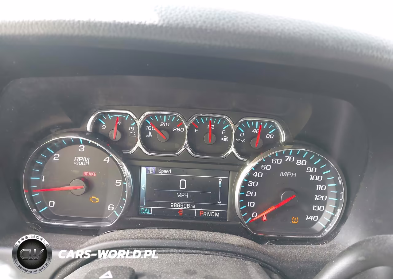 2015 Chevrolet Tahoe Ltz VIN:1GNSKCKC9FR666801 - 7