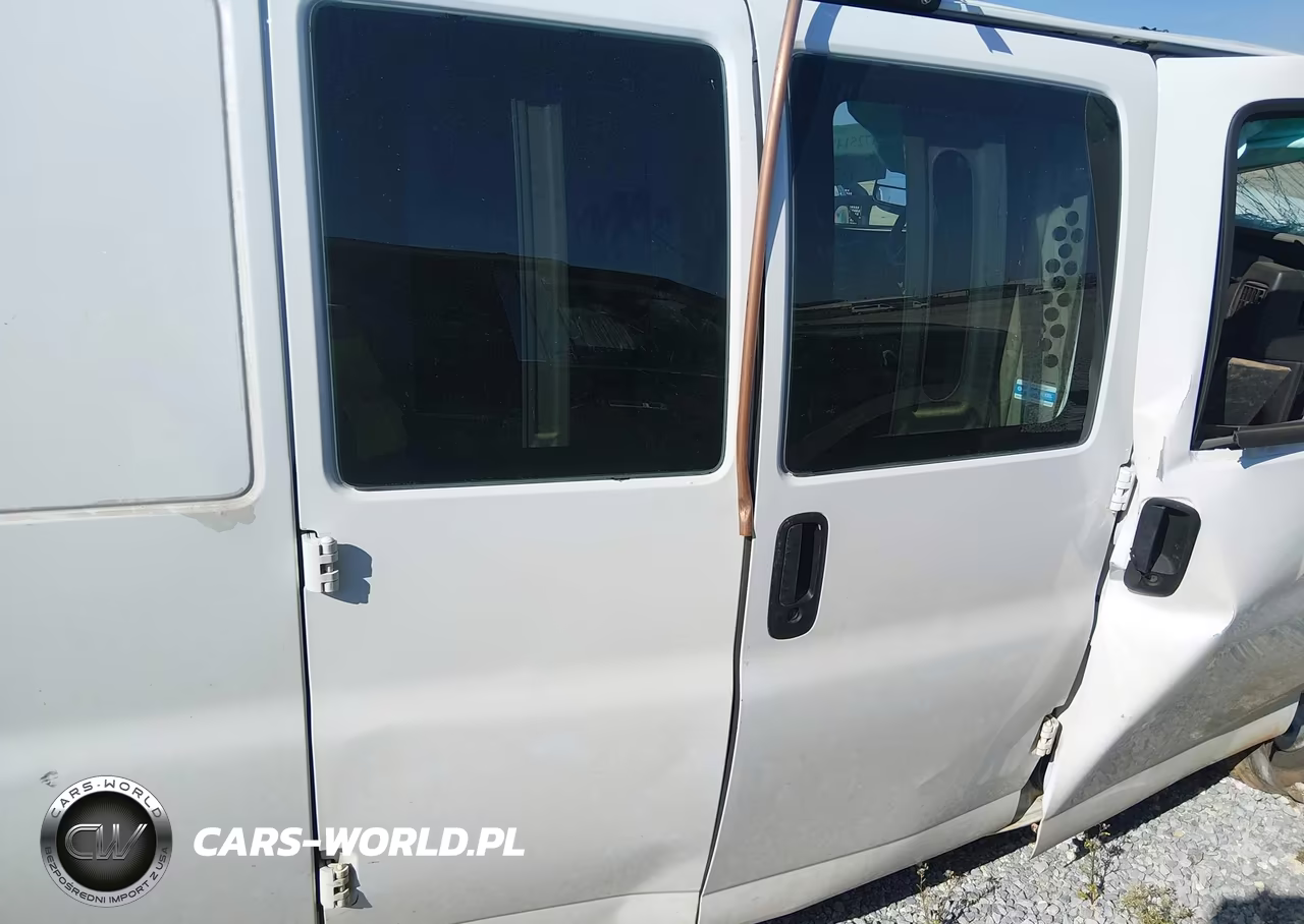 2019 GMC Savana 2500 Work Van VIN:1GTW7BFG3K1323722 - 17