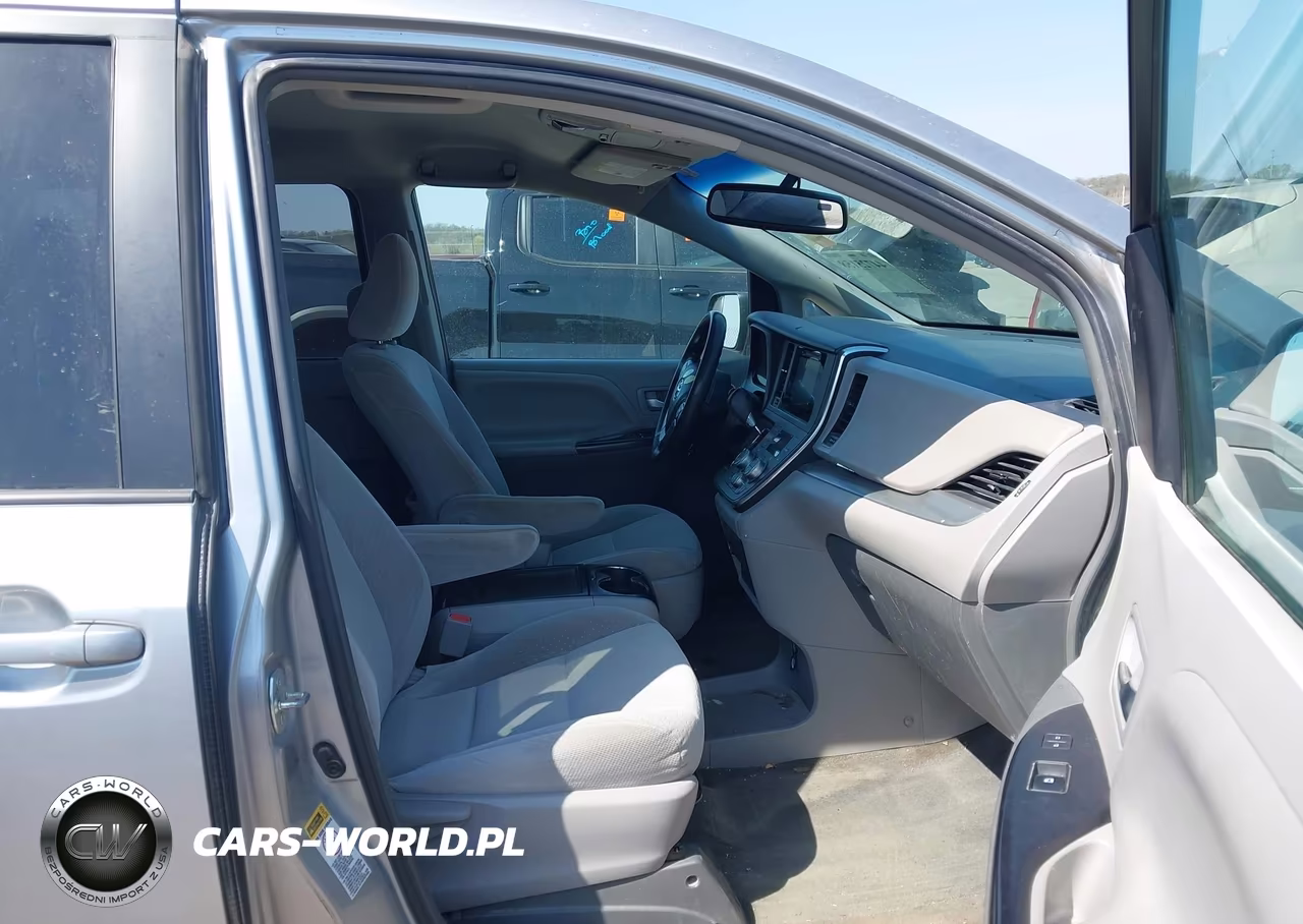 2015 Toyota Sienna Le 8 Passenger VIN:5TDKK3DC9FS599916 - 5