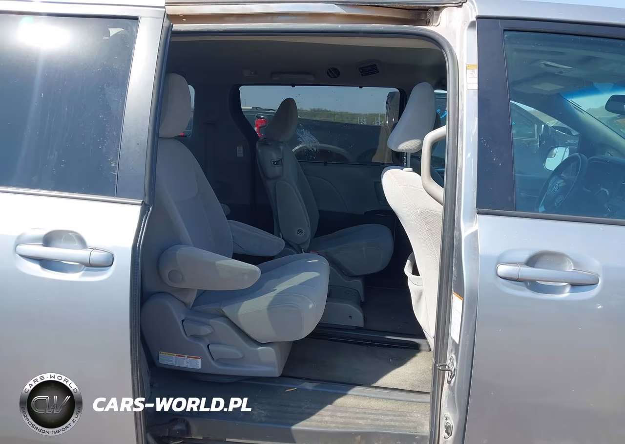 2015 Toyota Sienna Le 8 Passenger VIN:5TDKK3DC9FS599916 - 8