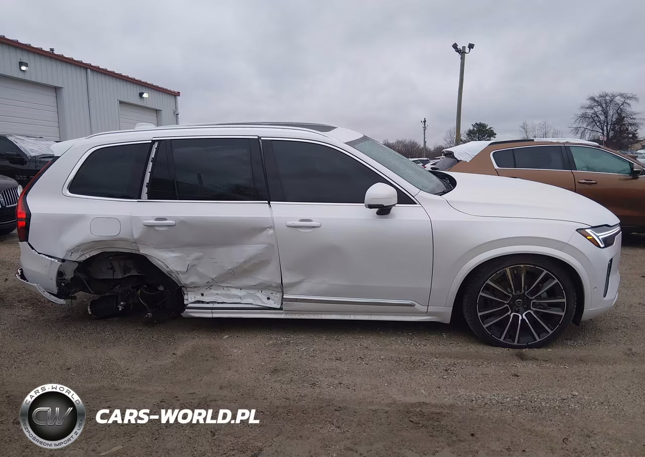2026 Volvo Xc90 Ultra, B6 Awd Gas (Mild Hybrid), Gasoline, Bright, 6 Seats VIN:YV4062JF4T1450873 - 14