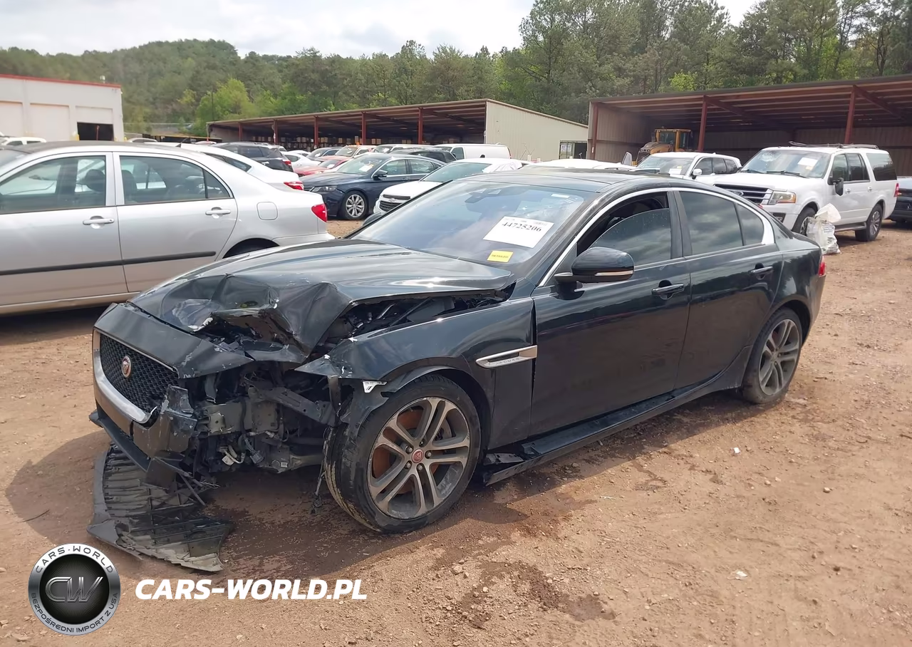 2017 Jaguar Xe 35T Premium VIN:SAJAJ4BV9HA957333 - 2