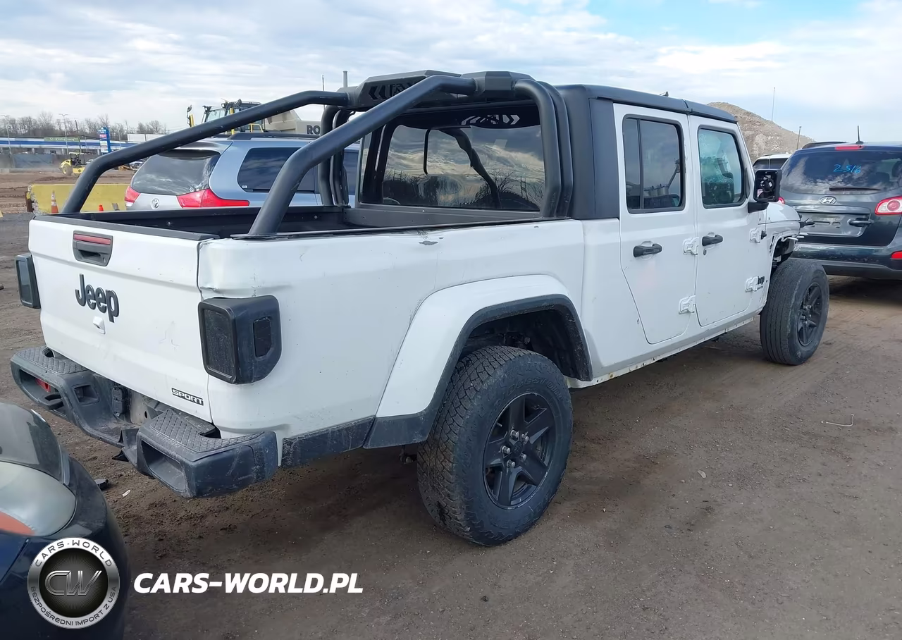 2021 Jeep Gladiator Sport S 4X4 VIN:1C6HJTAG4ML573783 - 4